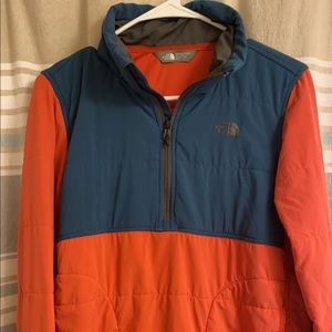 Women’s North Face Pullover